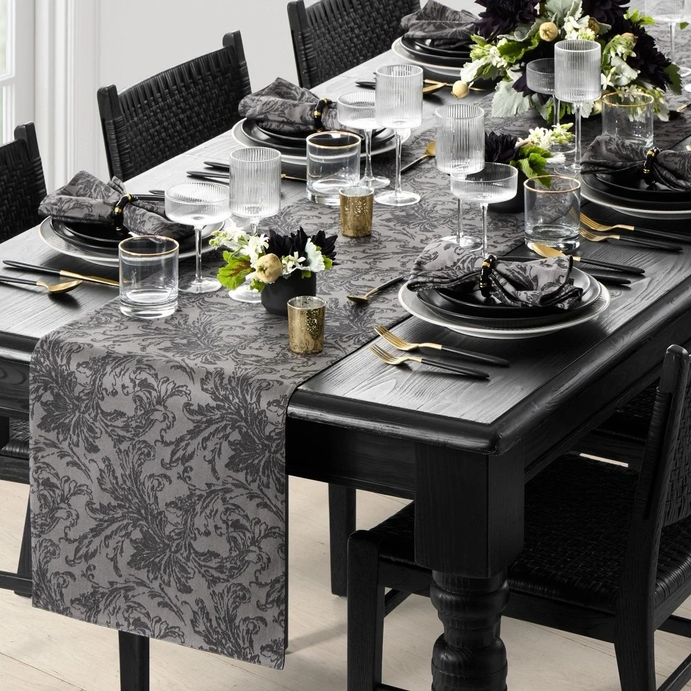 Williams Sonoma Black Damask Table Runner Kitchen Linen Cotton Jacquard NWT 108